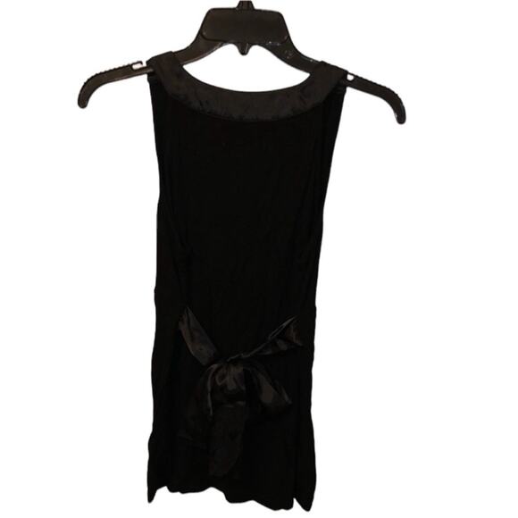 White House Black Market Black Tank with Black Bow in the back - Size Small - Picture 3 of 4